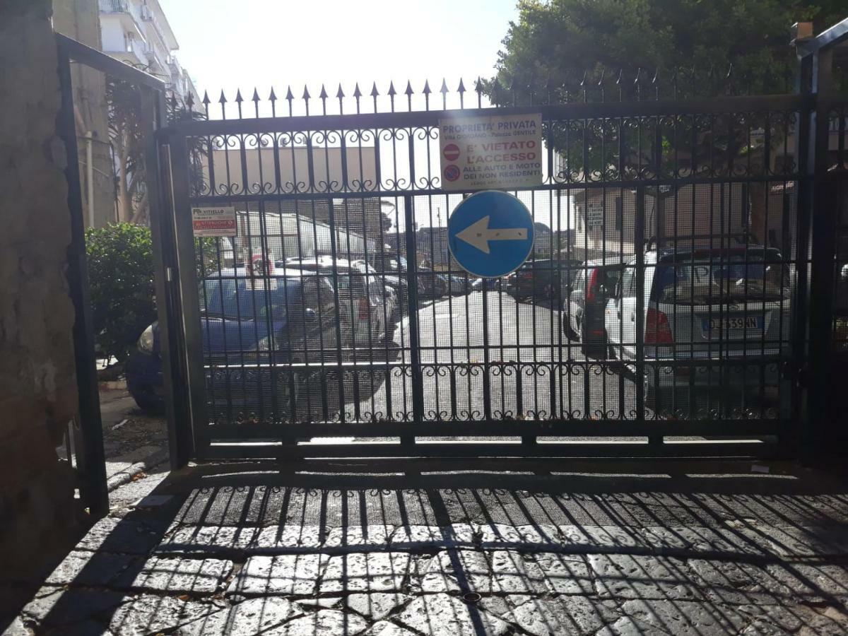 Vomero House With Free Parking 410 Cm Naples Exterior photo